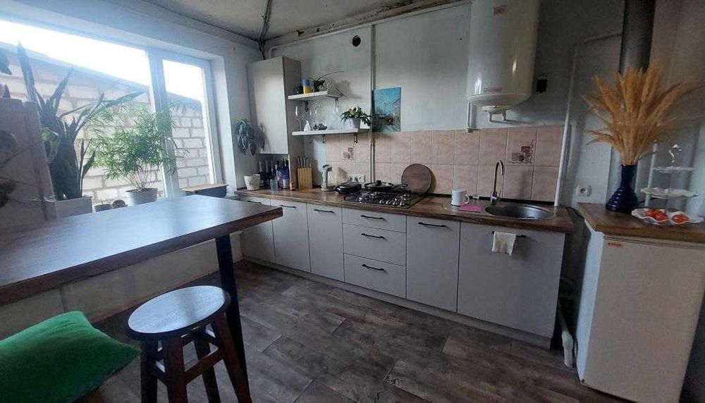 Продам дом, Змиев, п. Чемужовка.