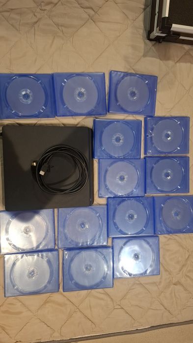 PS4 com cabo HDMI e alimentado e jogos dcs incluídos