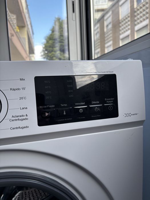 Vendo Maquina de Lavar Roupa Elecsan WM1014INBW