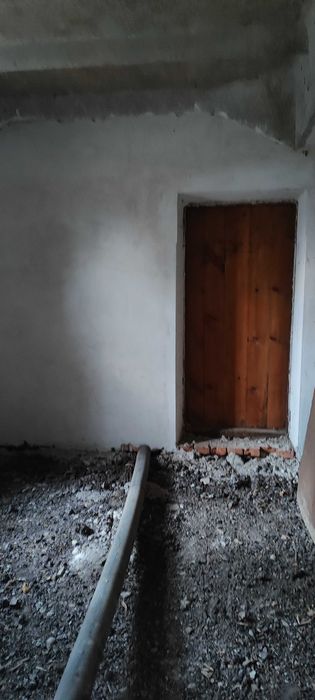 Продам Будинок із білої цегли в с. Погреби  . 20000 дол США