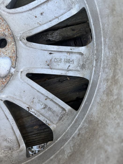 Felgi Aluminiowe 17” Passat B7 5x112 oryginał komplet