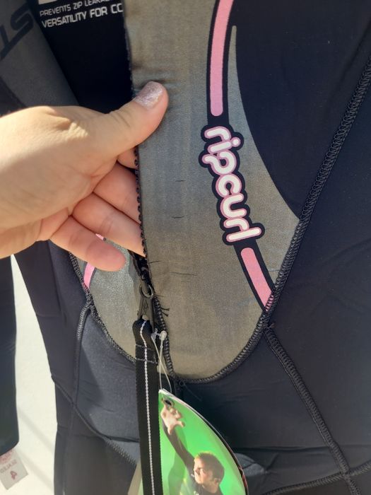 Fato de Surf Ripcurl com slickskin NOVO