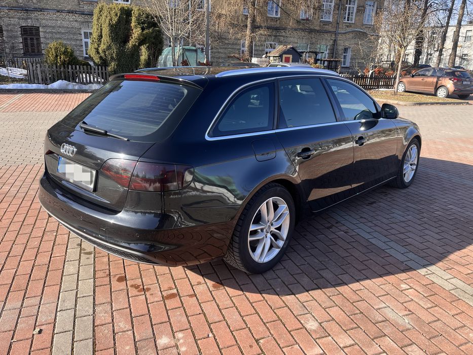 Audi a4 B8 2.0 TDI