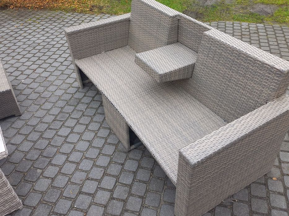 Meble ogrodowe technoratan