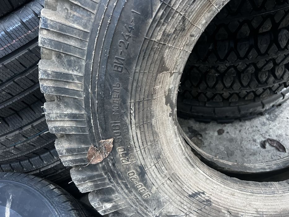 Шина 9.00 R-20 Камаз