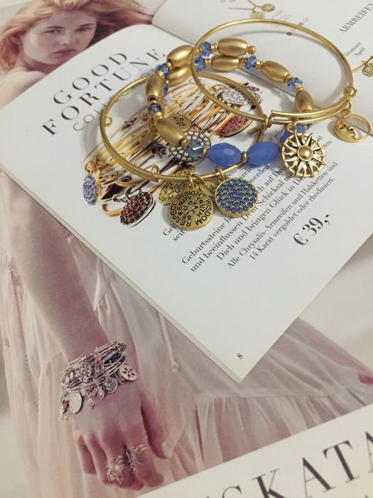 Знижка !  Браслет Chrysalis, Набір, кристали