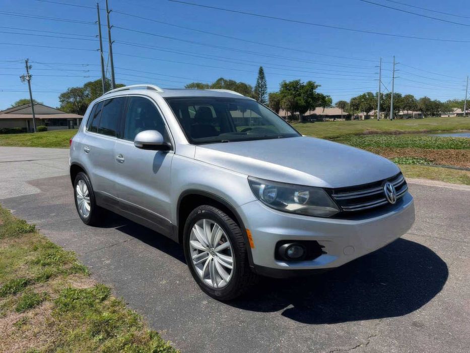 Volkswagen Tiguan      2013