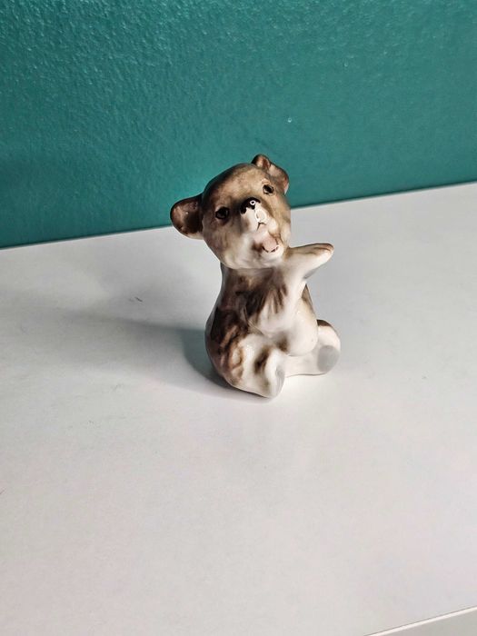 Porcelanowa Figurka Niedźwiadek Łomonosow LFZ ZSRR Vintage Kolekcjonerska Sygnatura