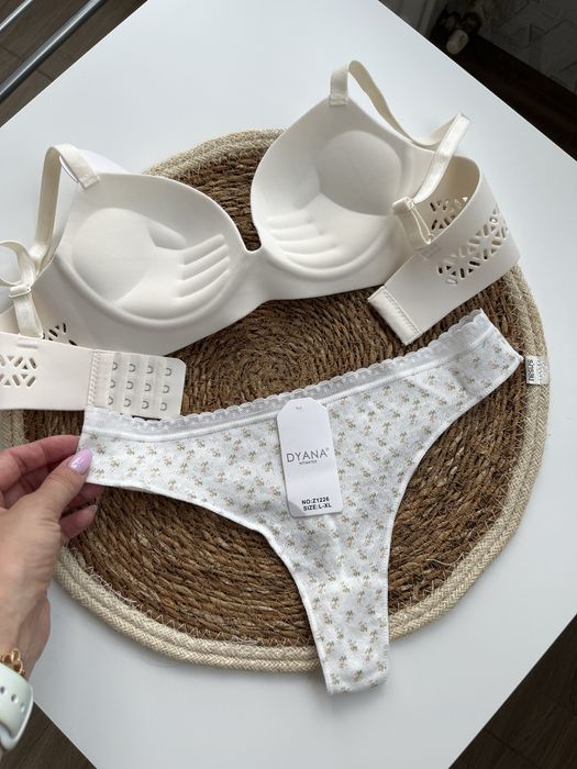 Безшовний бюсгалтер. Push up долоні Адама. Бюстгальтер з push up