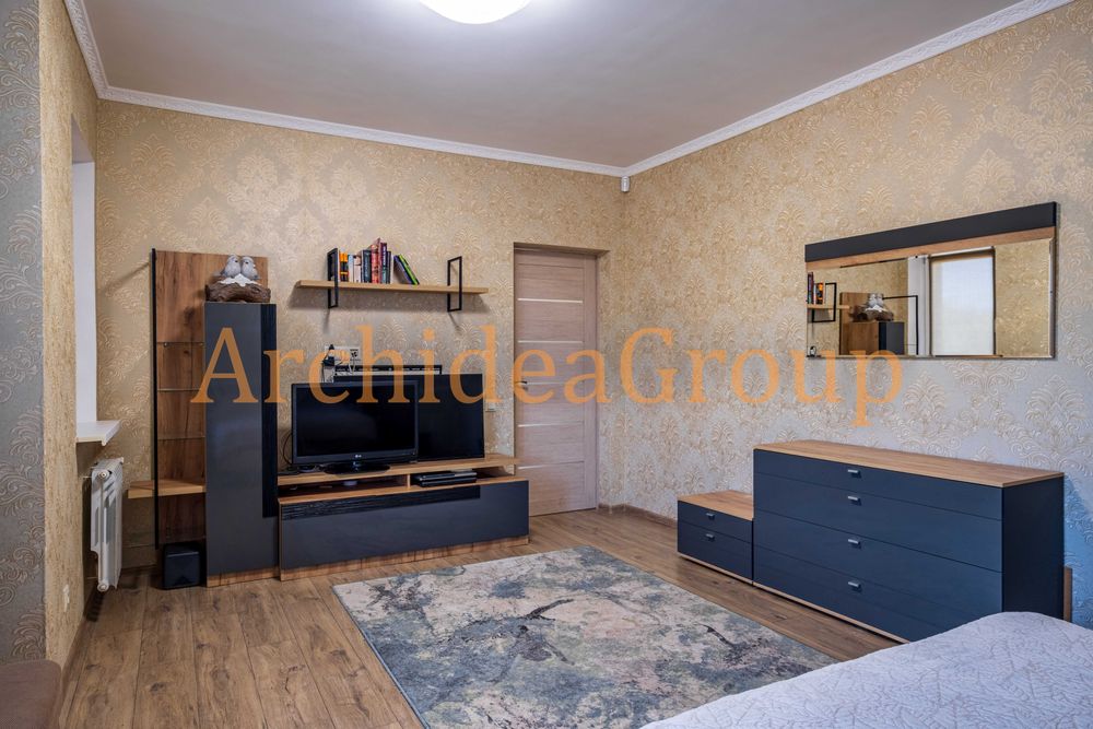 Чудовий 2-х повер. будинок 186 м2 в Ворзелі