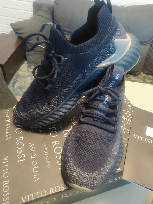 Кросівки Vitto Rossi ізіки текстильні