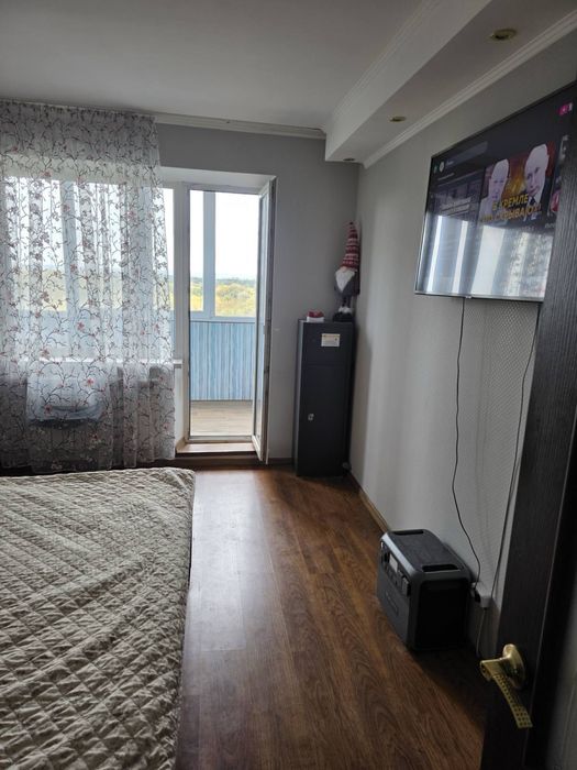 Продам 5ти ком квартиру л/б 5мкр «е відновлення»