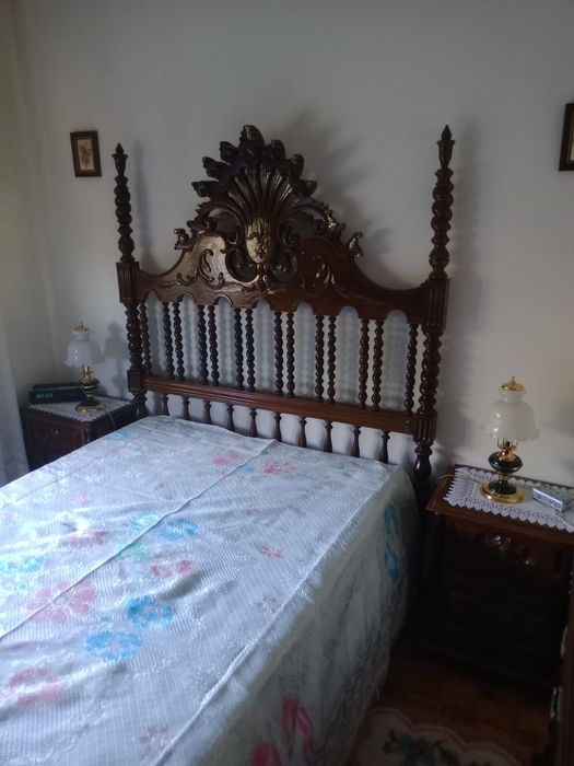 Quarto usado como novo completo