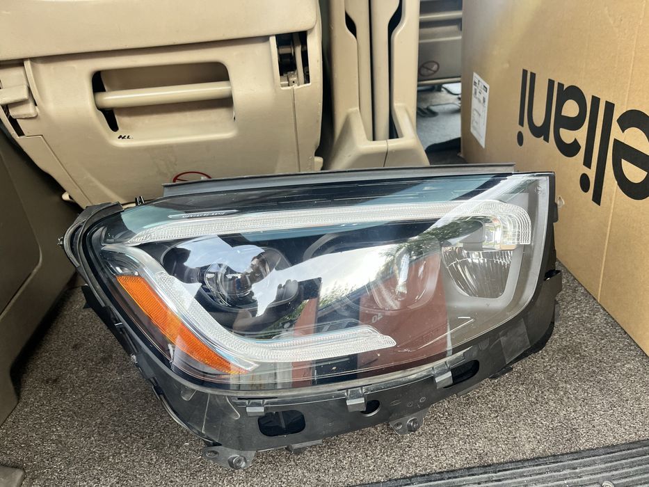 Mercedes GLC X253 W253 LIFT Prawa Lampa Multibeam LED USA