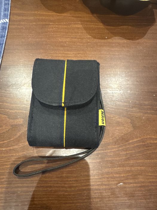 Camera Point & Shoot Nikon Coolpix L25