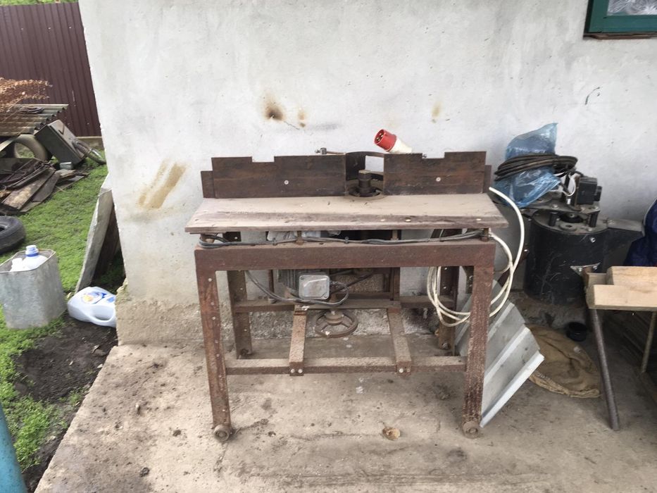 Деревообробка два станка