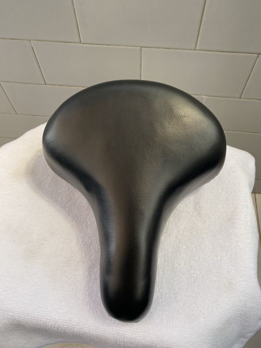 Selim para bicicleta estática/normal
