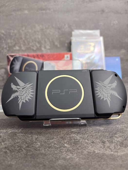 Портативна консоль SONY PSP 3000 Monster Hunter Edition як нова!