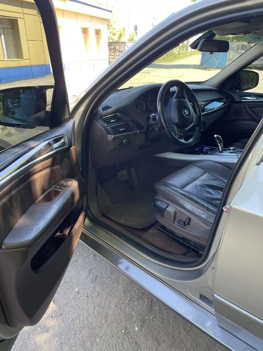 Продам BMW X5 e70 3.0 дизель полный привод