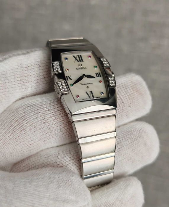Жіночий годинник Omega Constellation 1586 Quadrella Diamond Swiss made