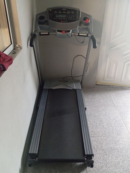 Vendo passadeira elétrica