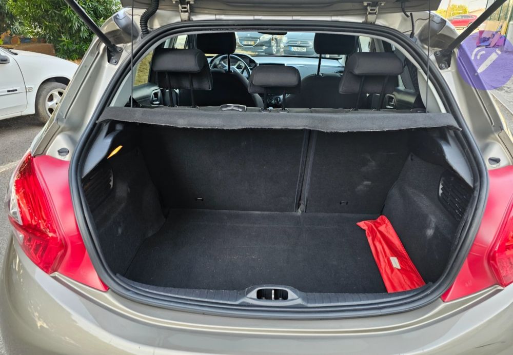 Peugeot 208 1.2cc