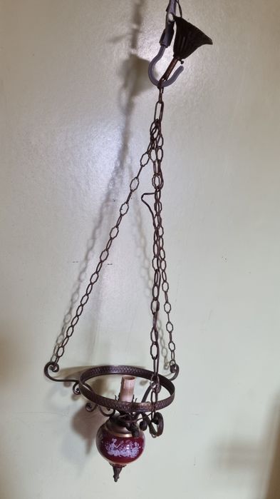 Старовина; люстра; світильник; бронзова латуть