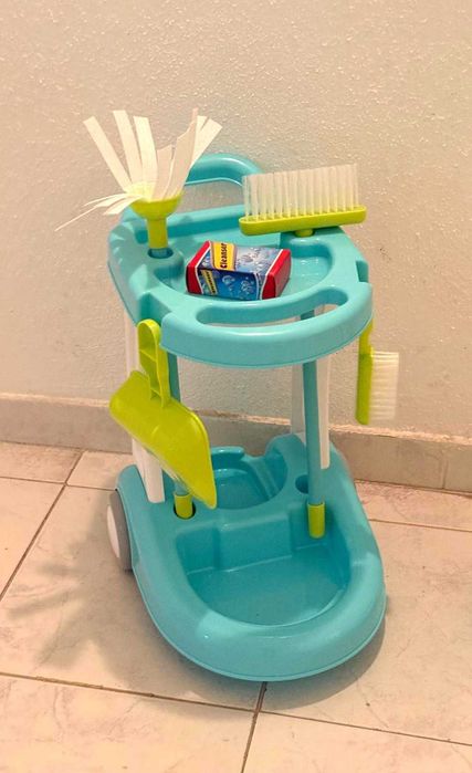 Carrinho de Limpeza Infantil com Aspirador e Acessórios
