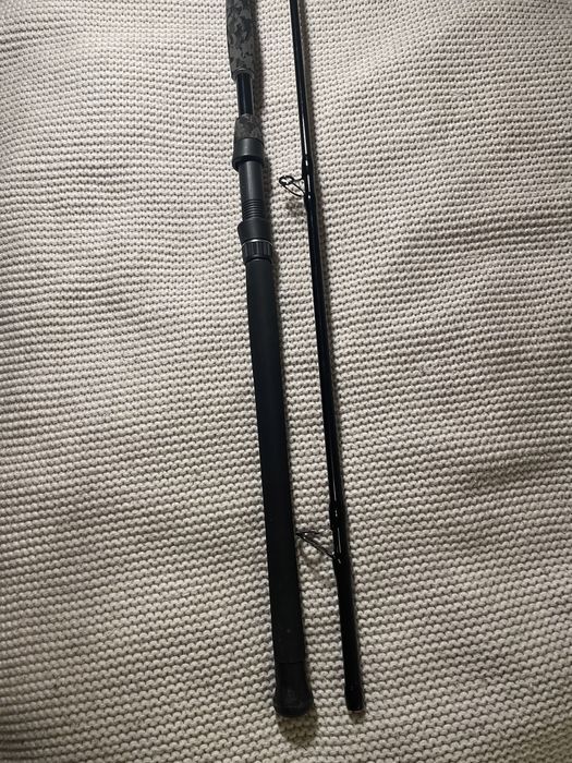 Wędka MadCat 315 cm cw 100-250g nr. katalogowy 70704 Black Series