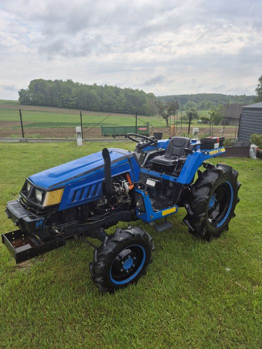 Traktorek iseki landhope tu 200 turbo 4x4