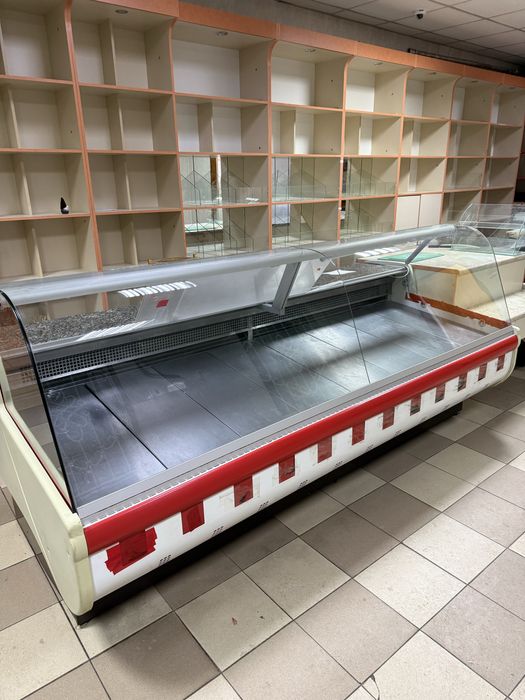 Холодильник вітрина