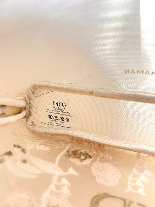 косметичка жіноча від Dior