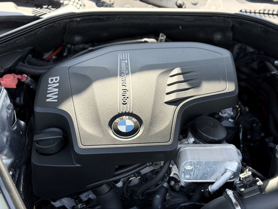 BMW 5 Series 2015 F10 520i Рестайлинг Європа