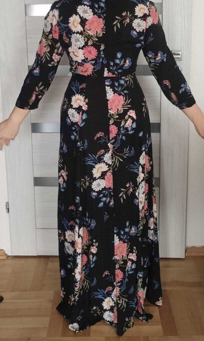 Zara Premium  sukienka  M 38 czarna kwiaty musi maxi długa