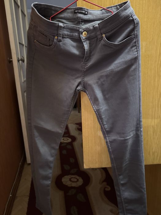 Штани жіночі безкоштовно