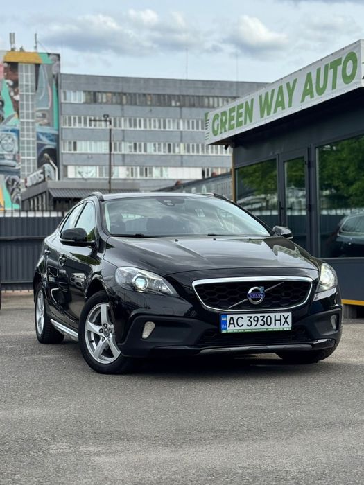 Volvo V40 Cross Country 1,6 D2 2013  ВІДЕО