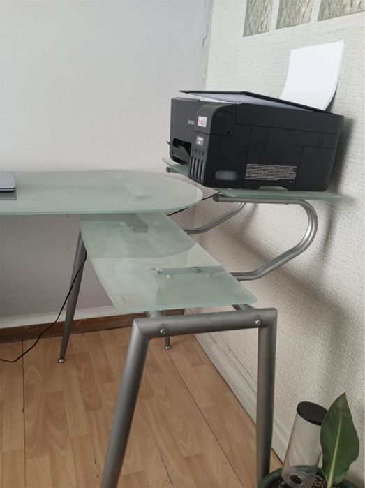 Mesa de vidro para escrito