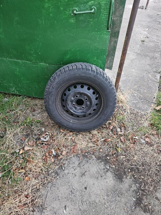 Зимова гума б/у зимняя резина R14.