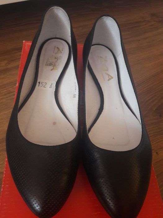 Buty skóra naturalna