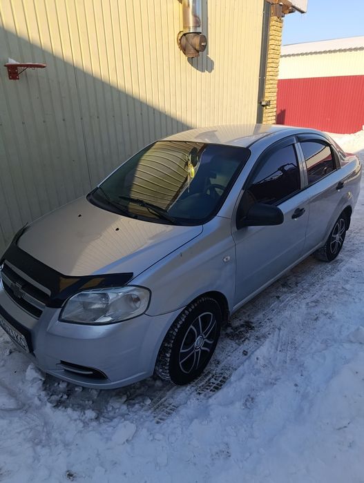 Шевроле авео 2008рік . Газ бензин.