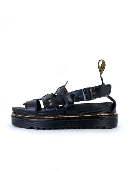 Сандалі Dr. Martens Terra premium
