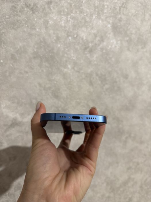 iPhone 13 128GB Blue