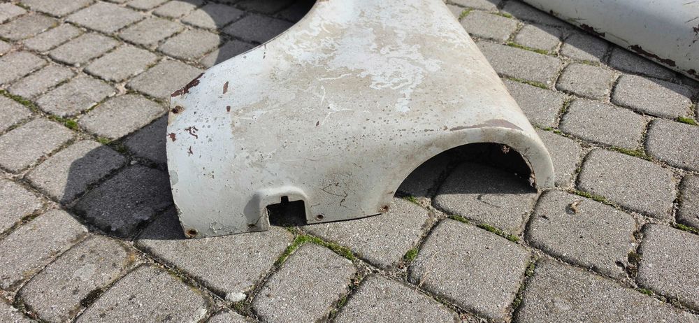 Błotniki Trabant – komplet elementów karoserii – oryginał, do renowacji