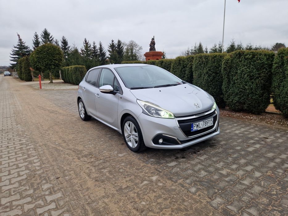 Peugeot 208 LIFT 1.2 benzyna 2017r.