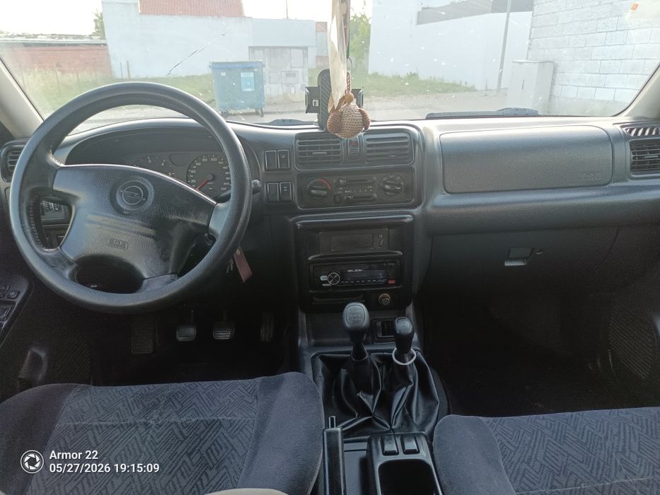 Jipe Opel Frontera B 2.2