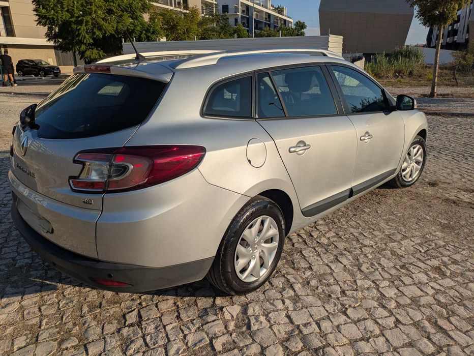 Renault Mégane 1.5 dCi — photo 3