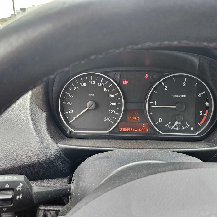 Bmw 118d pack m com Android
