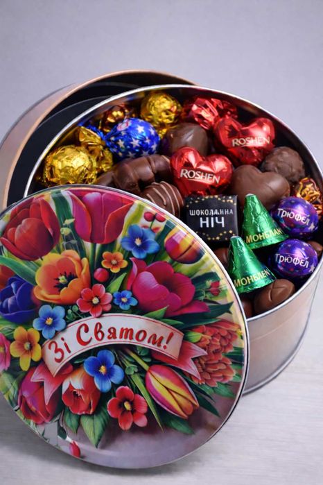 Подарунковий набір цукерок