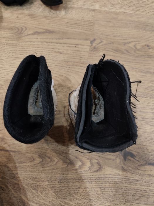 Kaloszki dla konia pony