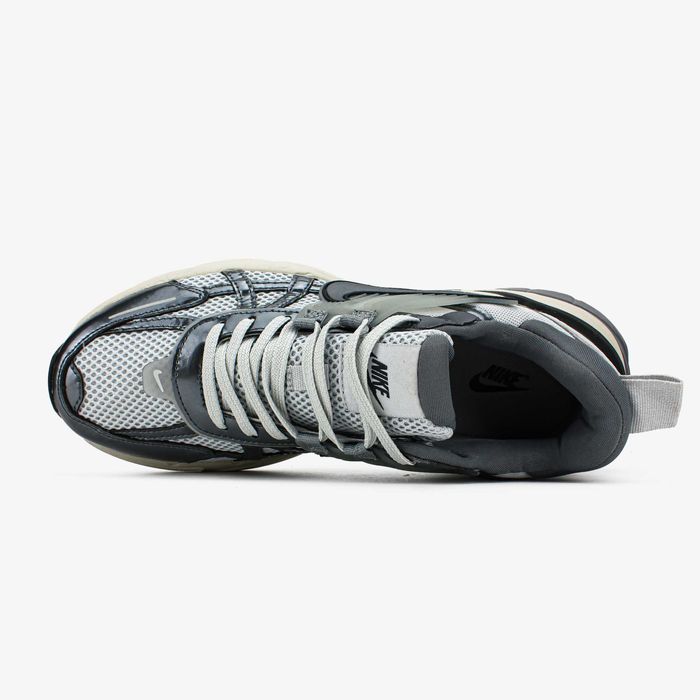 Мужские кроссовки Nike V2K Run Pure Platinum "White Metalic Silver"